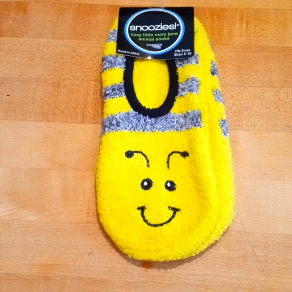 Snoozies Cozy Little Mary Jane Bumblebee Socks